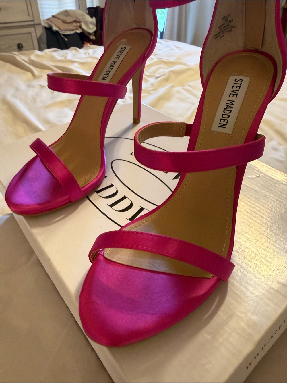 Steve Madden Women's Hot Pink Satin Strappy Block Heels - Picture 3 of 5